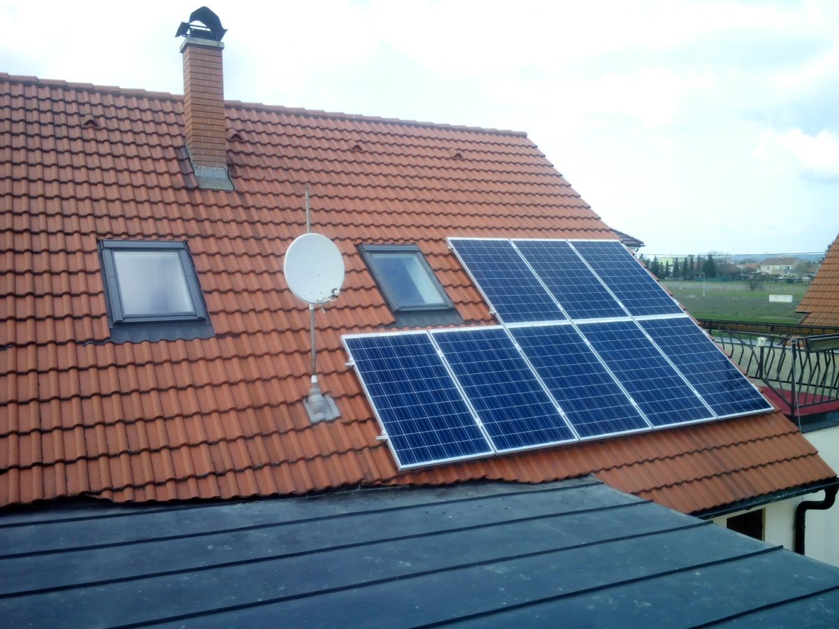 Fotovoltaika 2,00 kWp, Městec Králové, okres Nymburk