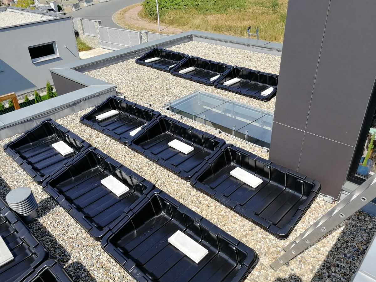 Fotovoltaická elektrárna, nasazení kotvících prvků